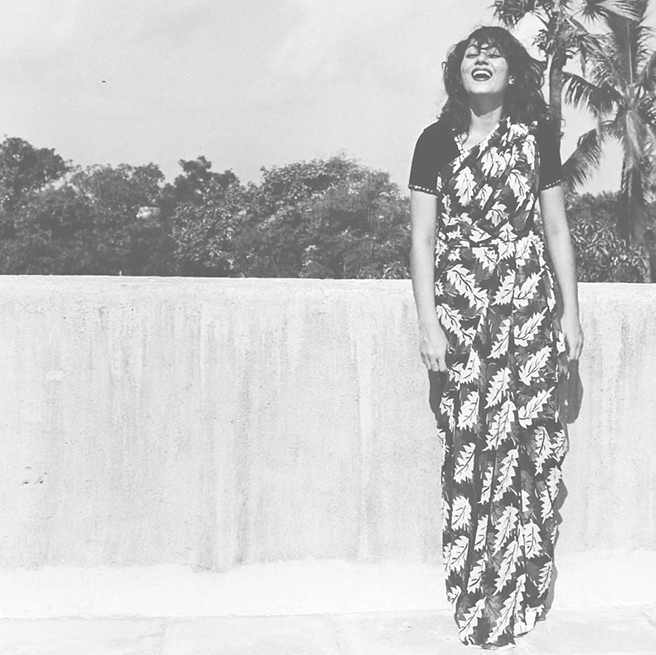 Black and white photo of blooywood actress madhubala in a saree