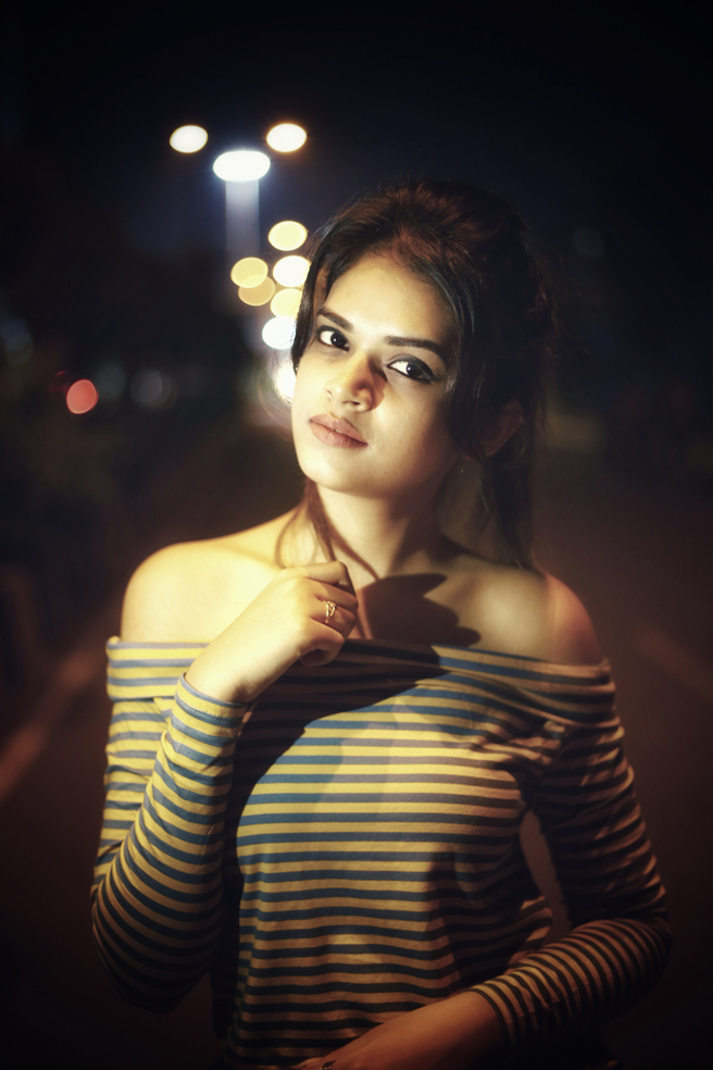Stunning model Mahima Singh outdoor night photoshoot