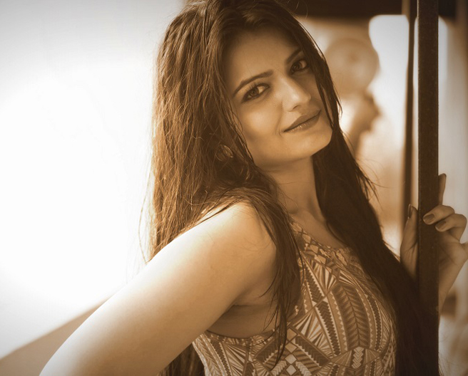 Portfolio pic of beautiful indian actress Niharika Kundra