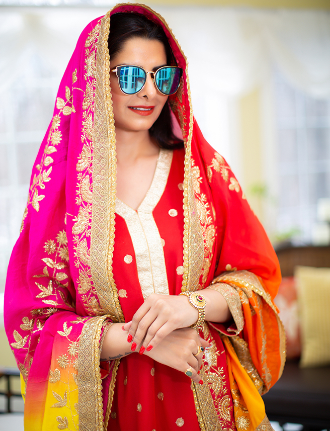 Indian fashion bogger Aakansha Saharan in red wedding wear
